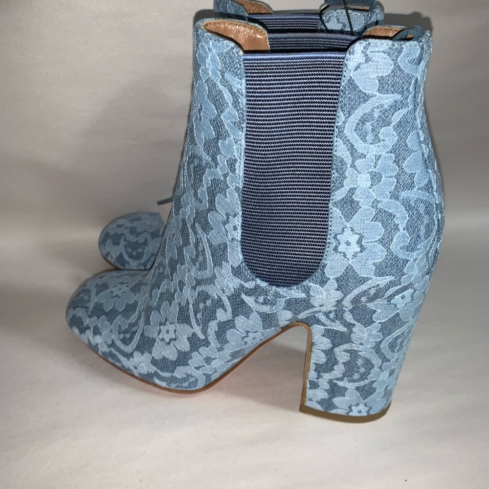 auth LAURENCE DACADE size 37 LACE WRAPPED booties - Picture 6 of 8